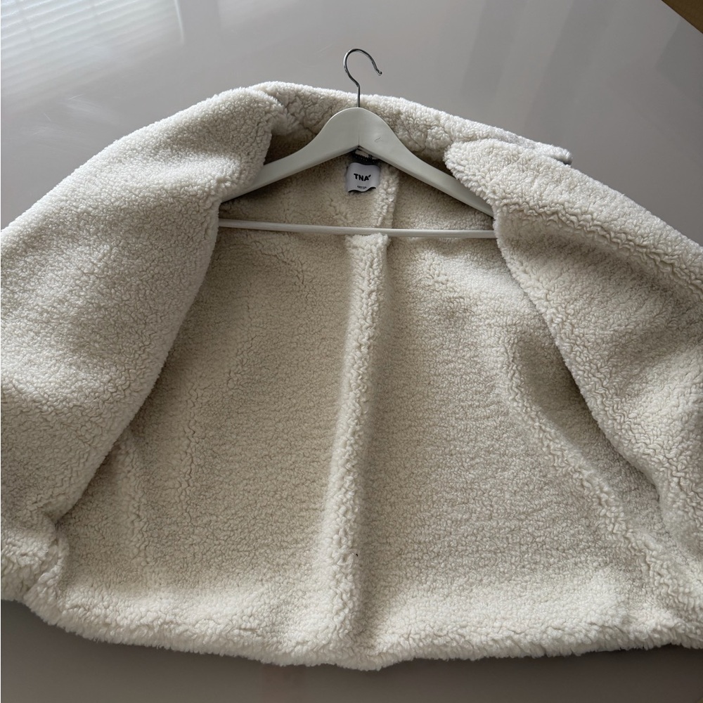 Aritzia Riff Shirt Jacket - Picture 3 of 5